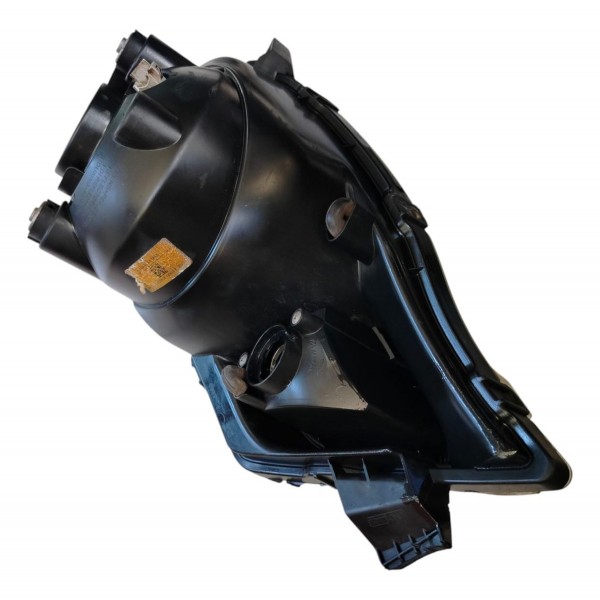 Farol Direito Kwid Intense 2017 A 2020 Mascara Negra Detalhe Direito/passageiro