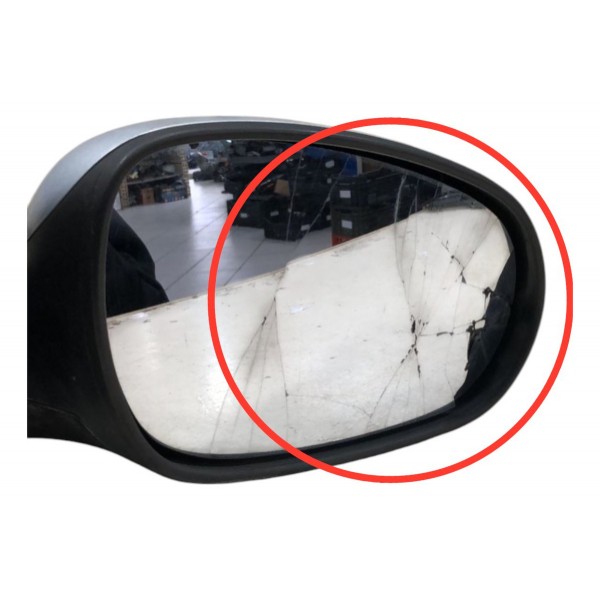 Retrovisor Direito Fiat Gran Siena 2012 2013 A 2017 Detalhe