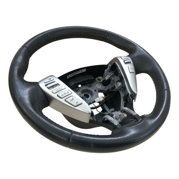 Volante Direção Nissan Sentra 2013 2014 A 2016 Com Comando