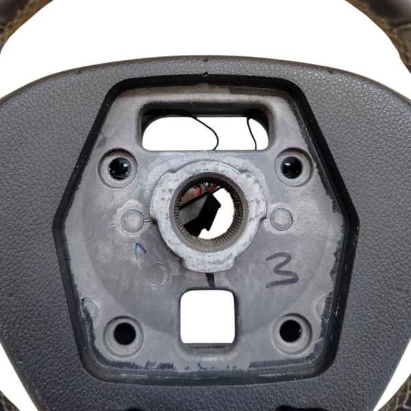 Volante Direção Gm Tracker 2013 2014 2015 2016 Com Comando