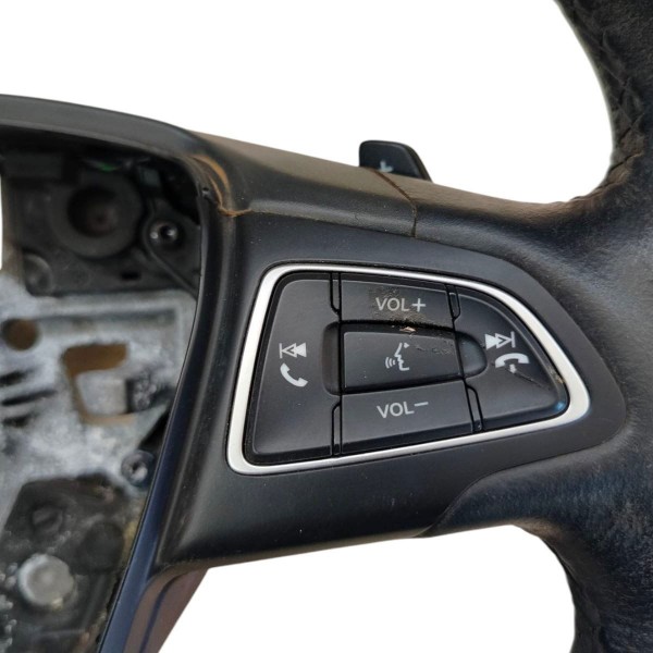 Volante Direção Ford Focus 2015 2016 2017 Com Comandos