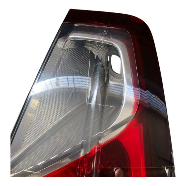 Lanterna Traseira Direita Fiat Punto T-jet 2009 2010 A 2012 Direito/passageiro Vermelho