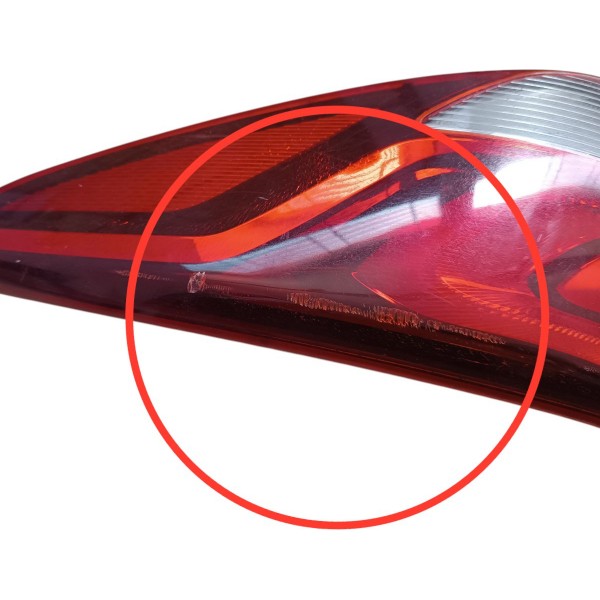 Lanterna Traseira Direita Hyundai Hb20 Sedan 2016 A 2019 Direito/passageiro Vermelho