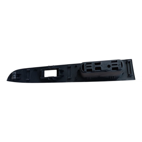 Moldura Botão Vidro Tras. Direito Nissan Sentra 2010 A 2014