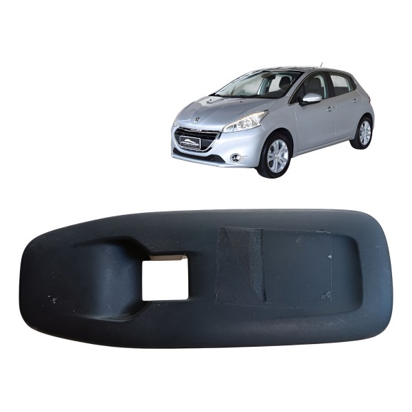 Moldura Botão Vidro Diant. Direito Peugeot 208 2015 A 2019