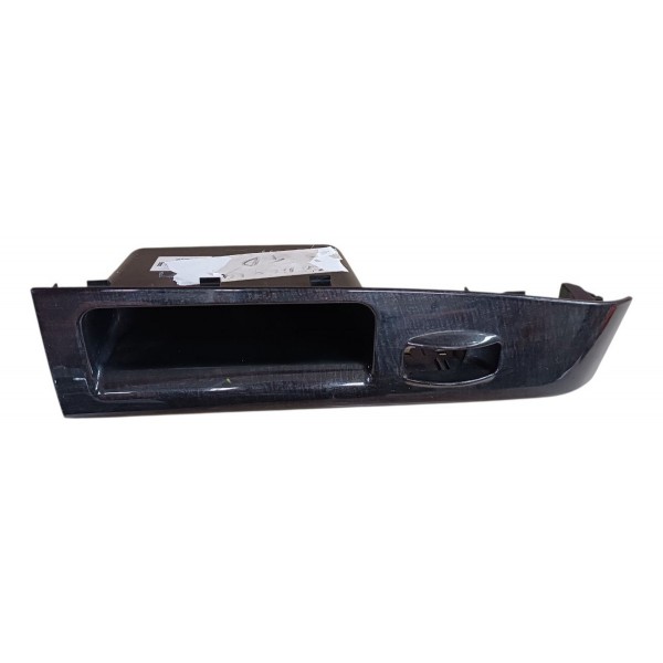 Moldura Botão Vidro Tras. Esquerdo Kia Sorento 2003 A 2010