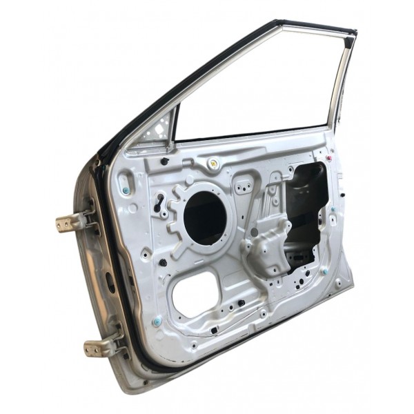 Porta Dianteira Direita Hyundai Veloster 2011 2012 A 2014 Prateado