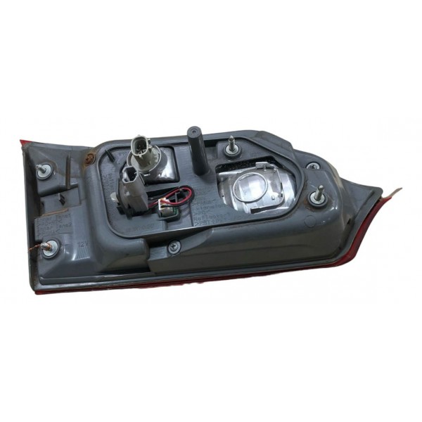 Lanterna Direita Led Corolla 2015 2016 2017 Aplique Tampa Direito/passageiro Vermelho