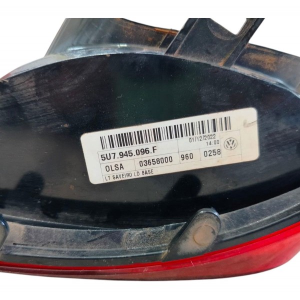 Lanterna Direita Vw Saveiro G7 2018 2019 2020 2022 Original Direito/passageiro Vermelho