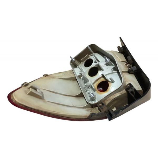 Lanterna Esquerda Mercedes B180 B200 2007 2009 2011 Original Esquerdo/motorista Vermelho Lanterna Esquerda Mercedes B180 B200 2007 2009 2011 Original Esquerdo/motorista Vermelho