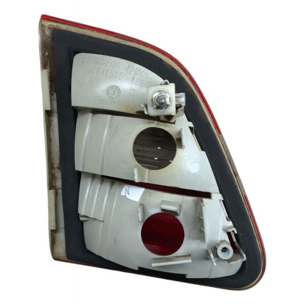 Lanterna Direita Mercedes B200 2007 2009 2011 Aplique Tampa Direito/passageiro Vermelho Lanterna Direita Mercedes B200 2007 2009 2011 Aplique Tampa Direito/passageiro Vermelho