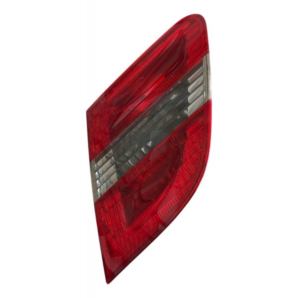 Lanterna Direita Mercedes B200 2007 2009 2011 Aplique Tampa Direito/passageiro Vermelho Lanterna Direita Mercedes B200 2007 2009 2011 Aplique Tampa Direito/passageiro Vermelho