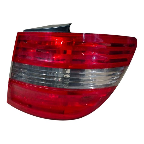 Lanterna Direita Mercedes B200 2006 2008 2010 Original Direito/passageiro Vermelho Lanterna Direita Mercedes B200 2006 2008 2010 Original Direito/passageiro Vermelho