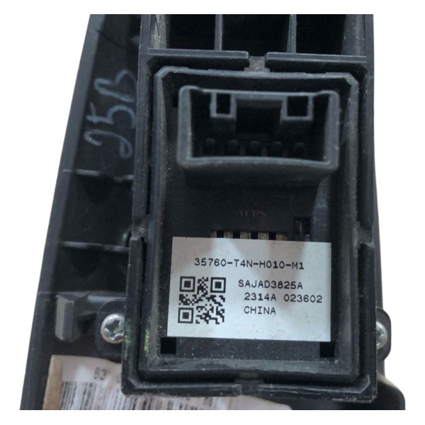 Botao Vidro Traseiro Direito Honda New Fit  2015 2016 2017