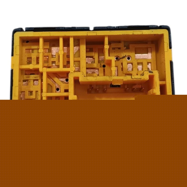 Botão Comando Regulagem Retrovisor Nissan March 2012 A 2016