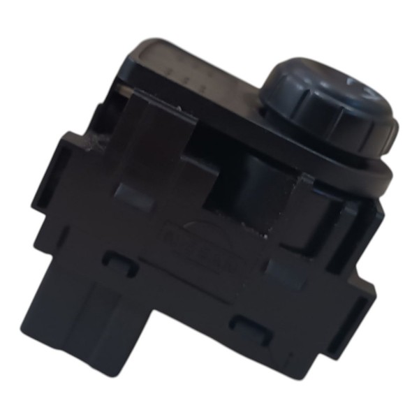 Botão Regulagem Retrovisor Nissan Sentra 2008 2009 A 2013