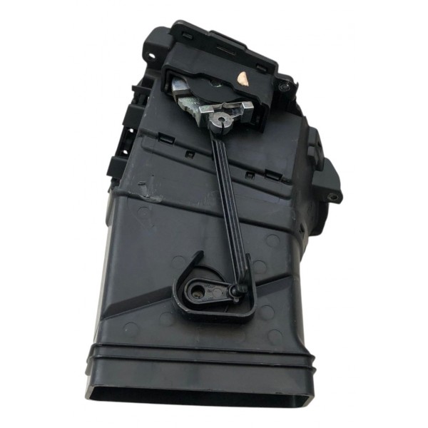 Difusor De Ar Lateral Esquerdo Hyundai Veloster 2011 A 2014