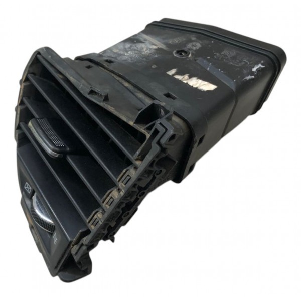 Difusor De Ar Lateral Direito Hyundai Veloster 2011 A 2014