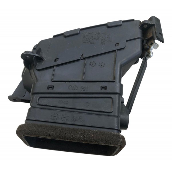 Difusor De Ar Central Direito Hyundai Veloster 2011 A 2014