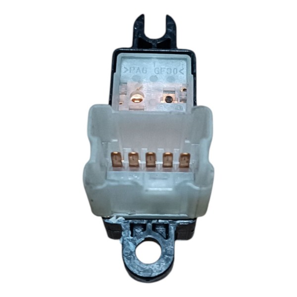 Botão Vidro Traseiros Nissan March Versa 2015 2016 A 2020