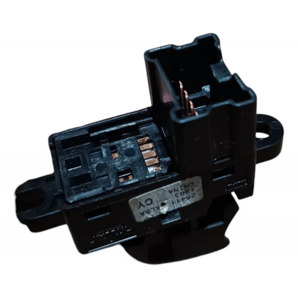 Botão Elétric Vidro Traseiros Nissan Sentra 2013 2014 A 2018