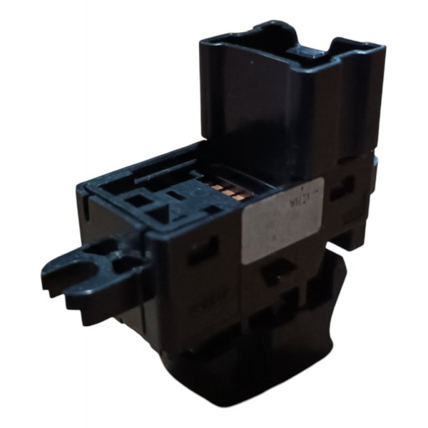 Botão Vidro Dianteiro Direito Nissan Sentra 2013 2014 A 2018