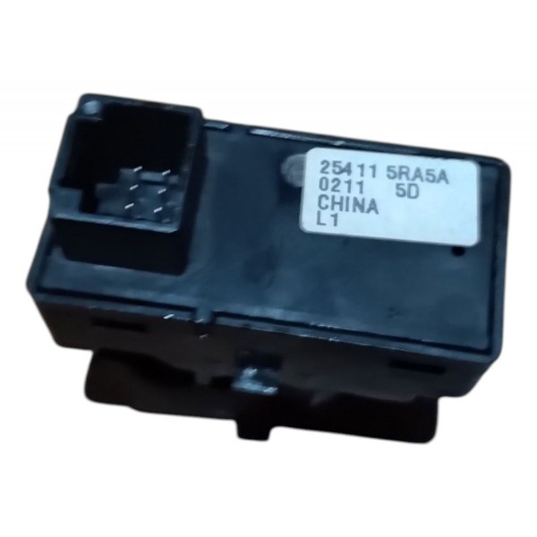 Botão Vidro Eletrico Traseiros Nissan Kicks 2016 2017 A 2022