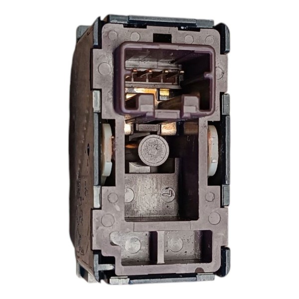 Botão Abertura Porta Malas Nissan Sentra 2013 2014 A 2018