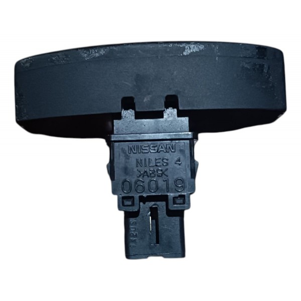 Botão Pisca Alerta Nissan Livina 2009 2010 2011 A 2014