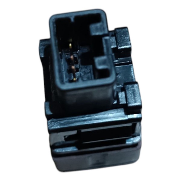 Botão Interruptor Pisca Alerta Nissan March Versa 2015 A2020
