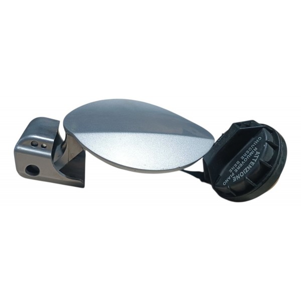 Portinhola Tampa Tanque Hyundai Veloster 2012 2013 2014 Orig Prateado