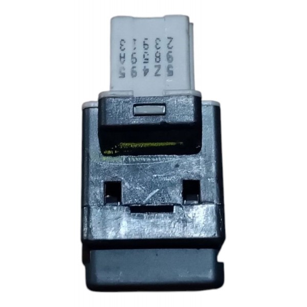 Botão Trava Vidro Traseiros Vw Fox Spacefox 2008 2009 A 2014