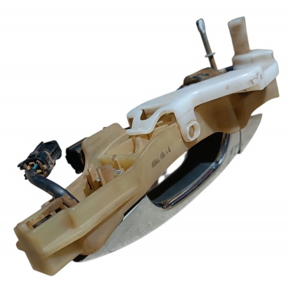 Maçaneta Externa Cromada Esquerda Veloster 2012 2013 2014 Cromado Dianteira