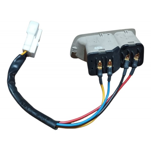 Botão Abertura Portinhola Porta Malas Kia Optima 2011 A 2015