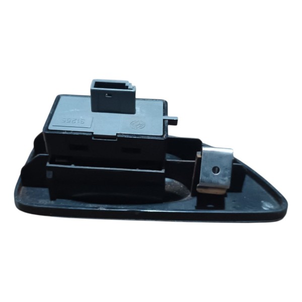 Botão Vidro Traseiro Direito Punto Linea 2009 2010 A 2013