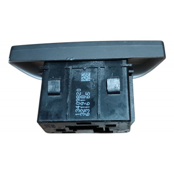 Botão Interruptor Pisca Alerta Cruze Equinox 2017 A 2022