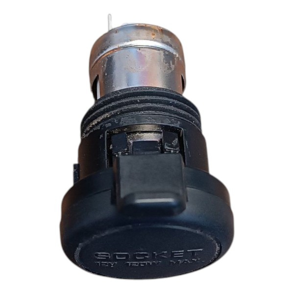 Tomada 12v Acendedor Cinzeiro Nissan Tiida 2008 2009 A 2014