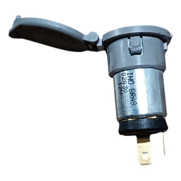 Tomada 12v Acendedor Cinzeiro Corolla 2003 2004 2005 A 2008