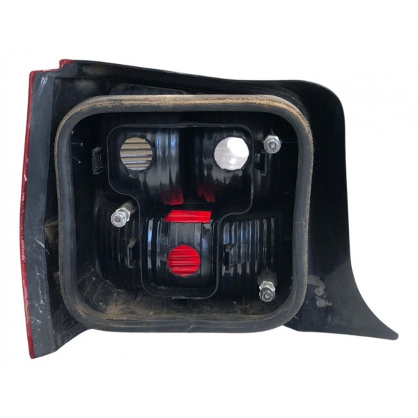 Lanterna Traseira Direita Fiat Uno Mille 2007 2008 A 2012 - Direito/passageiro - Vermelho