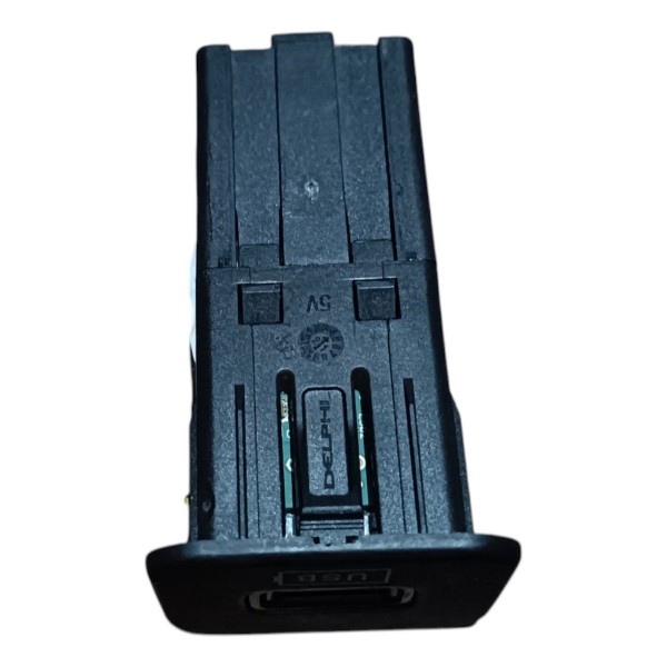 Entrada Usb Console Central Compass Renegade 2020 A 2025