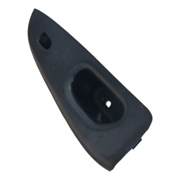 Moldura Comando Vidro Dianteiro Direito Chery Qq 2010 A 2015