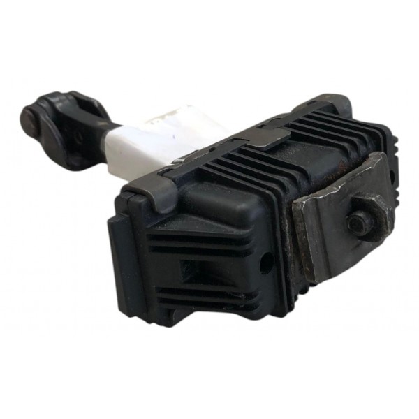 Limitador Porta Bmw X1 2011 2012 2013 Dianteira Esquerda