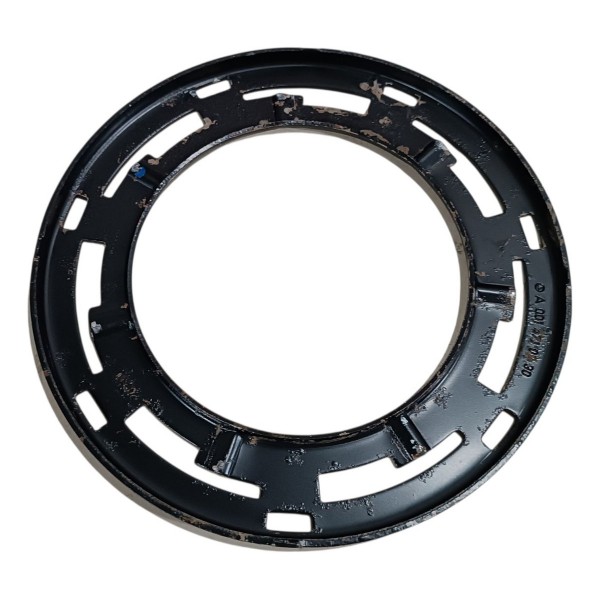 Trava Porca Bomba Combustível C180 C200 2012 A0014710930 Preto