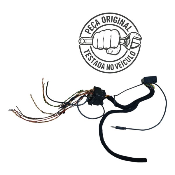 Plug Conector Chicote Aparelho Som Mercedes C180 C200 2012