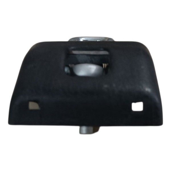 Batente Inferior Porta Mala Clio Sandero Logan Symbol Scenic