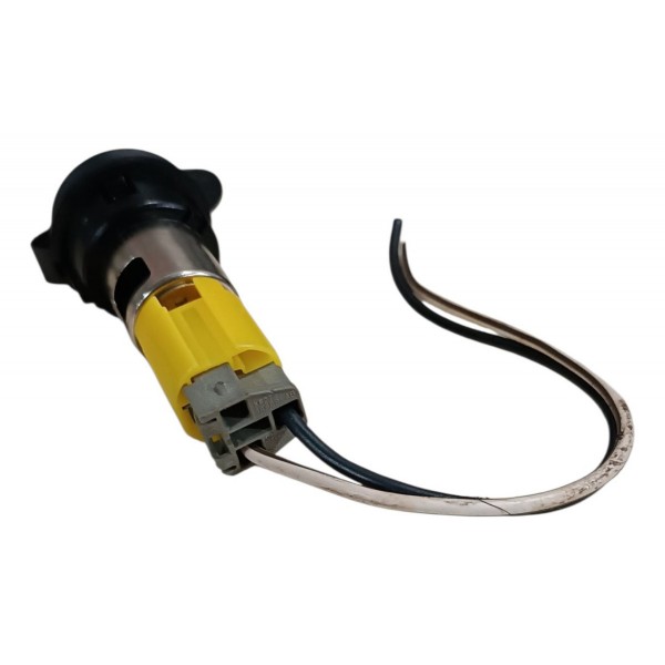 Tomada Conector Carregador 12v Ford Ka 2018 2019 2020 2021 Preto