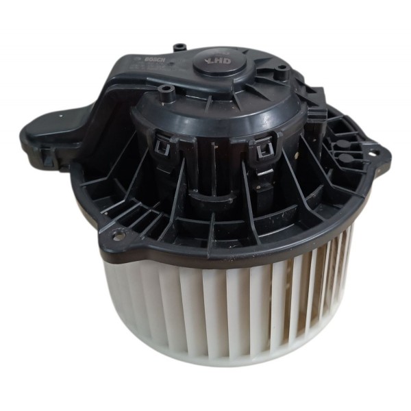 Motor Ventilador Ar Forçado Hyundai I30 2009 2010 2011 Bosch