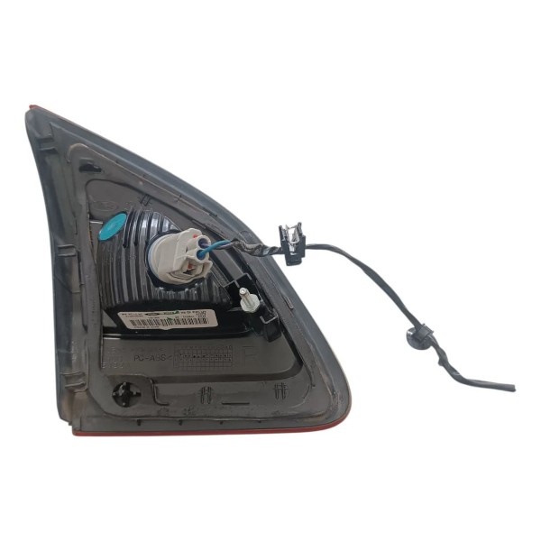 Lanterna Tampa Traseira Direita Ford Fiesta Sedan 2011/2012 Direito/passageiro Vermelho