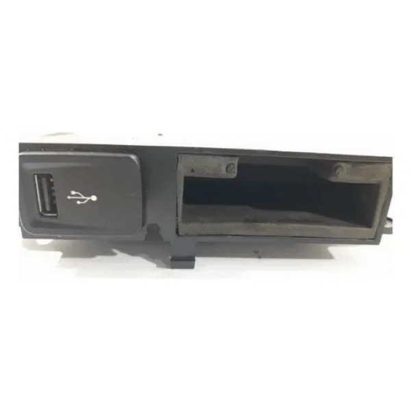 Moldura Suporte Conector Usb Doblo Palio Fiorino Siena Orig.