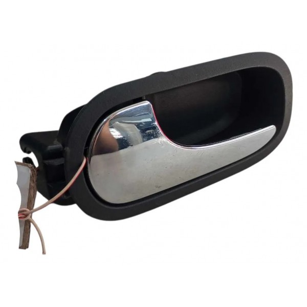 Macaneta Interna Traseira Esquerda Gm Malibu 2010 2011 2012 Prateado Traseira